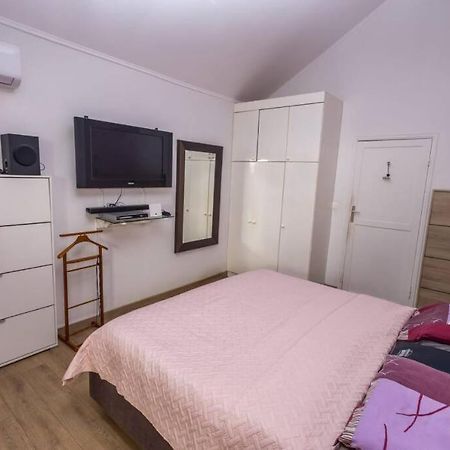 Villa Charm' Ile Saint-Gilles-les Bains Bagian luar foto