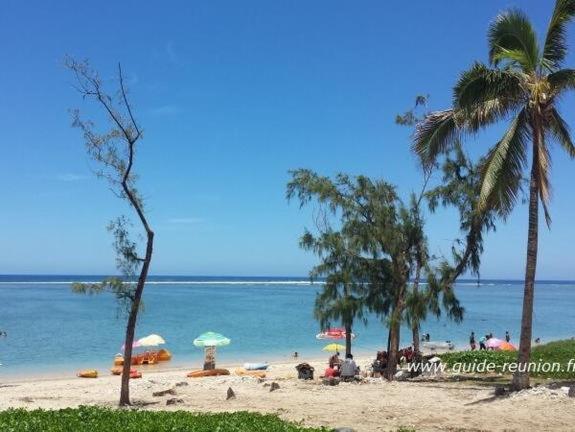Villa Charm' Ile Saint-Gilles-les Bains Bagian luar foto
